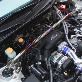 Carbing Titanium Front Strut Bar
